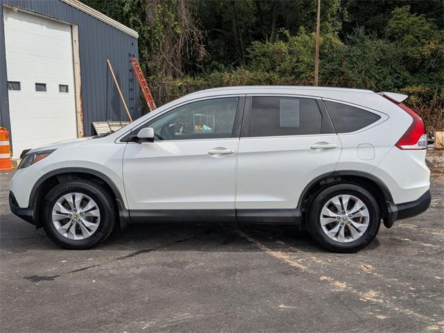 Photo of 2013 White Diamond Pearl Honda CR-V