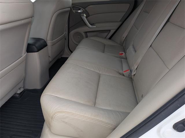 Photo of 2011 White Diamond Pearl Acura RDX