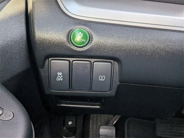 Photo of 2015 Gray Honda CR-V