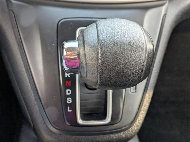 Photo of 2015 Gray Honda CR-V