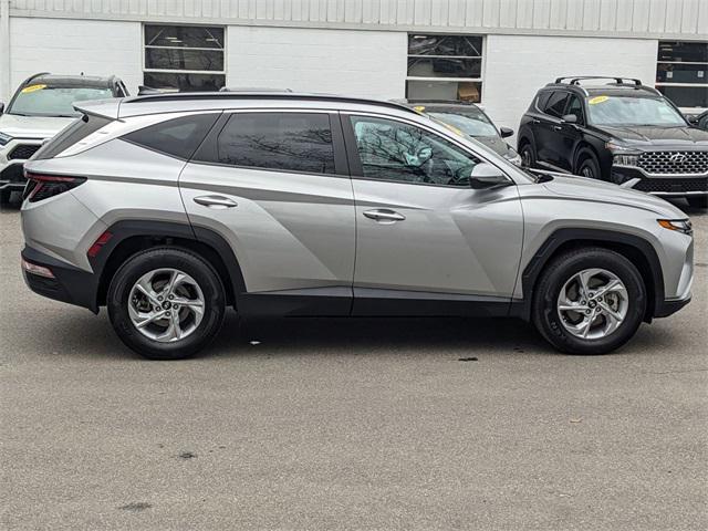 Photo of 2022 Shimmering Silver Hyundai TUCSON