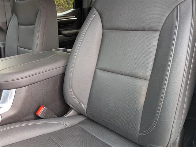 Photo of 2023 Black Chevrolet Silverado 1500
