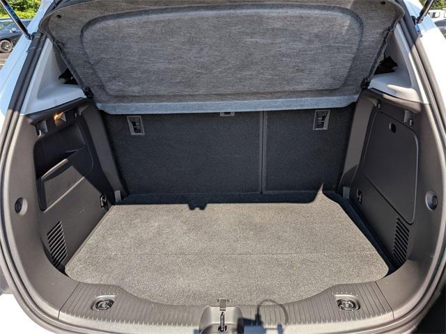 Photo of 2022 Summit White Chevrolet Trax