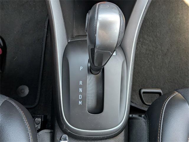 Photo of 2022 Summit White Chevrolet Trax