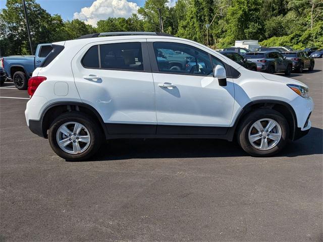 Photo of 2022 Summit White Chevrolet Trax