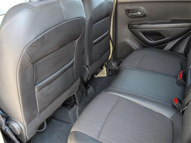 Photo of 2022 Summit White Chevrolet Trax