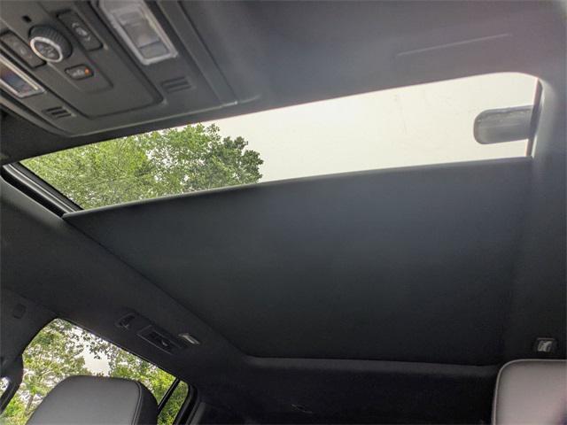 Photo of 2025 Black Chevrolet Suburban