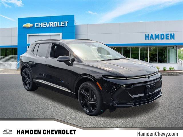 Photo of 2025 Black Chevrolet Equinox EV