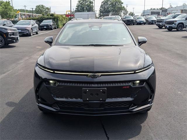 Photo of 2025 Black Chevrolet Equinox EV