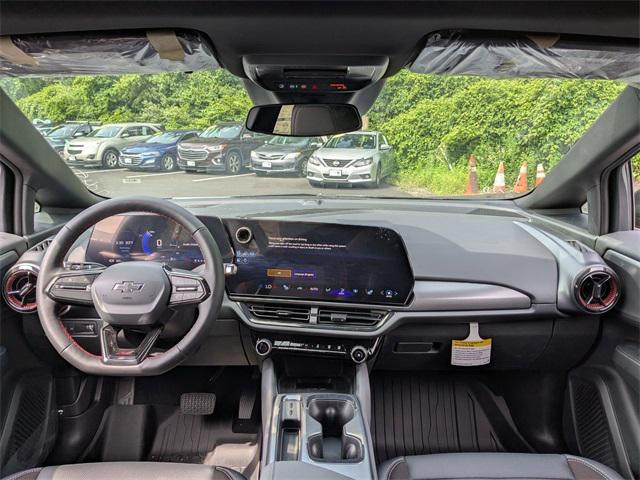Photo of 2025 Black Chevrolet Equinox EV