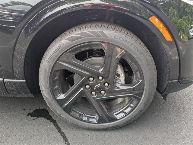 Photo of 2025 Black Chevrolet Equinox EV