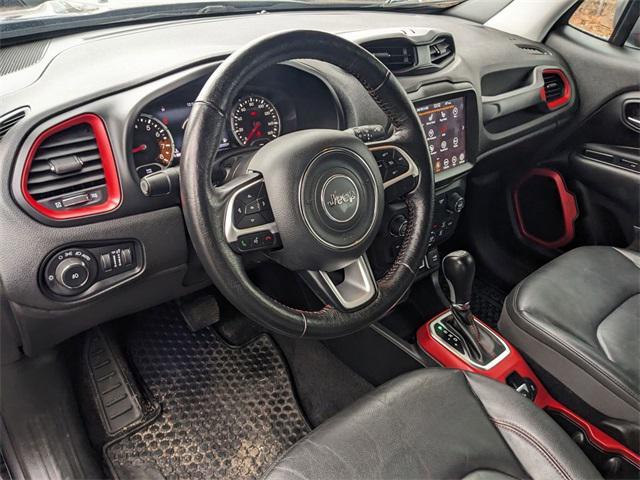 Photo of 2018 Black Jeep Renegade