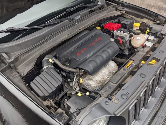 Photo of 2018 Black Jeep Renegade