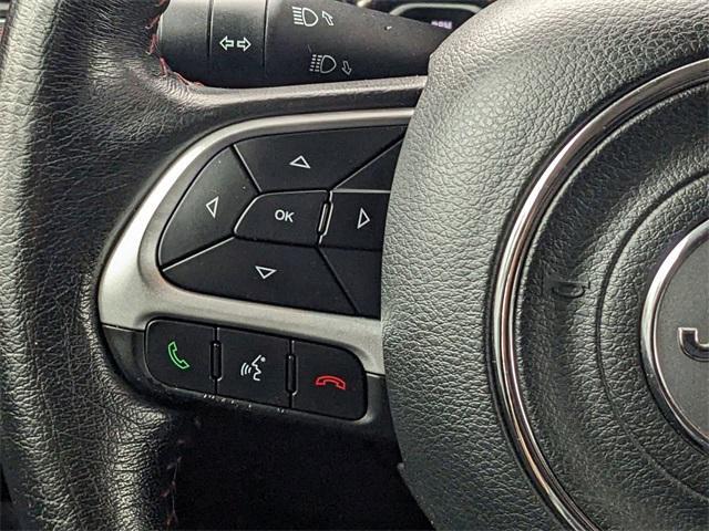 Photo of 2018 Black Jeep Renegade