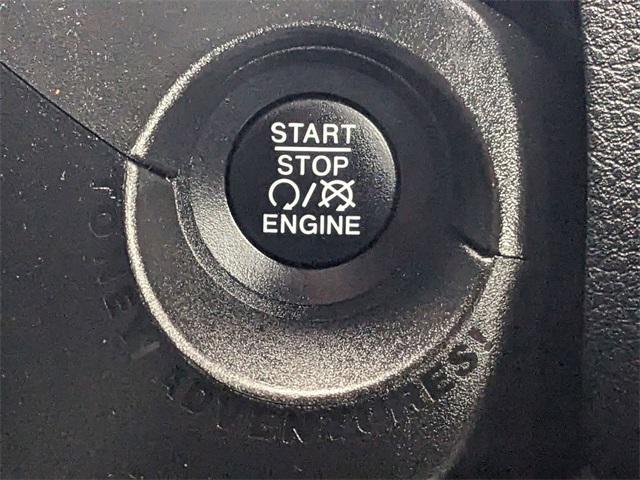 Photo of 2018 Black Jeep Renegade