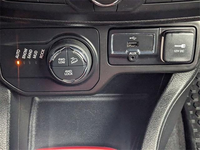 Photo of 2018 Black Jeep Renegade