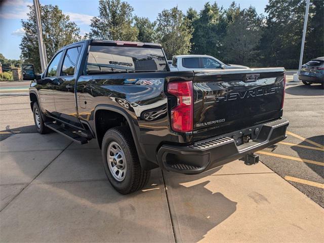 Photo of 2024 Black Chevrolet Silverado 3500