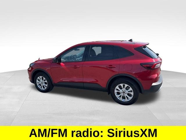 Photo of 2025 Red Metallic Ford Escape