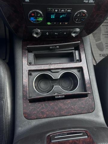Photo of 2010 Onyx Black GMC Yukon