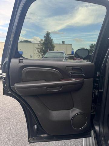 Photo of 2010 Onyx Black GMC Yukon