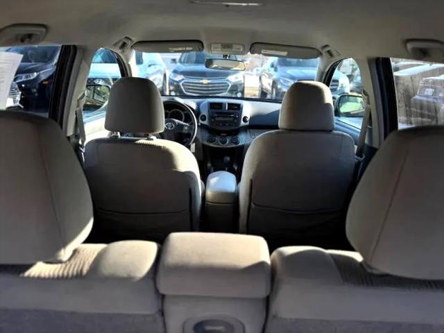 Photo of 2012 Black Toyota RAV4