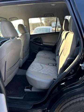 Photo of 2012 Black Toyota RAV4