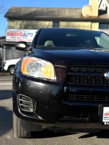 Photo of 2012 Black Toyota RAV4