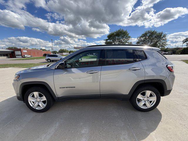 Photo of 2022 Billet Silver Metallic Clearcoat Jeep Compass