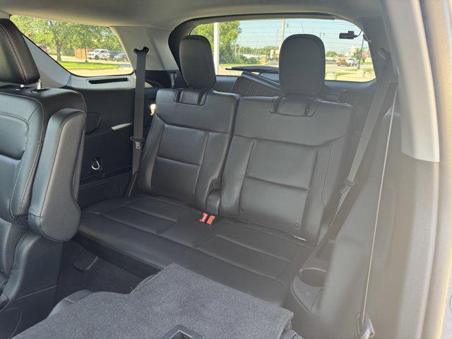 Photo of 2023 Carbonized Gray Metallic Ford Explorer