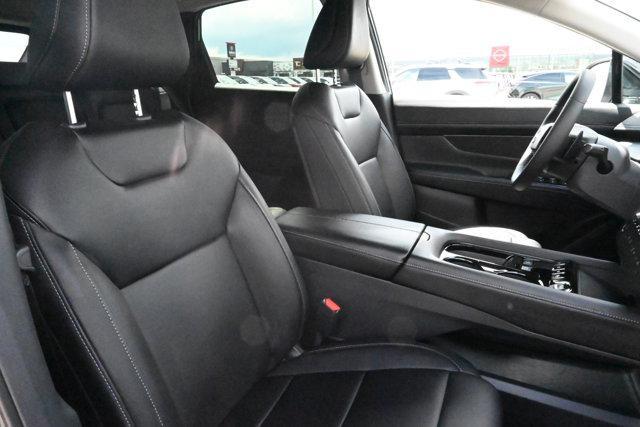 Photo of 2025 Gun Metallic Nissan Murano