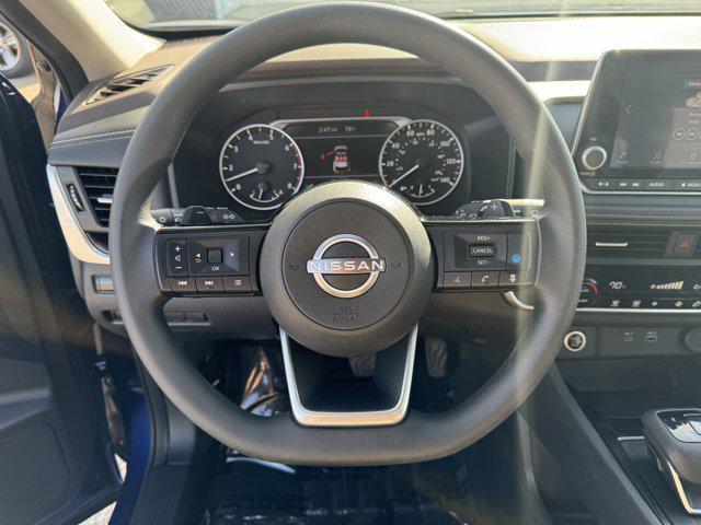 Photo of 2023 Caspian Blue Metallic Nissan Rogue
