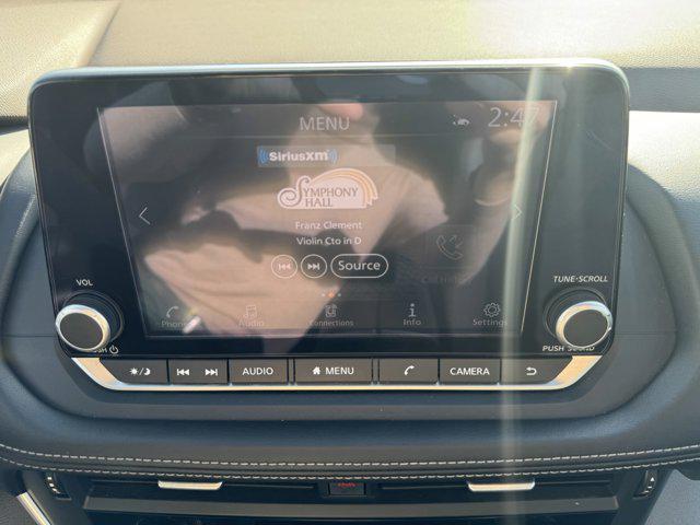 Photo of 2023 Caspian Blue Metallic Nissan Rogue