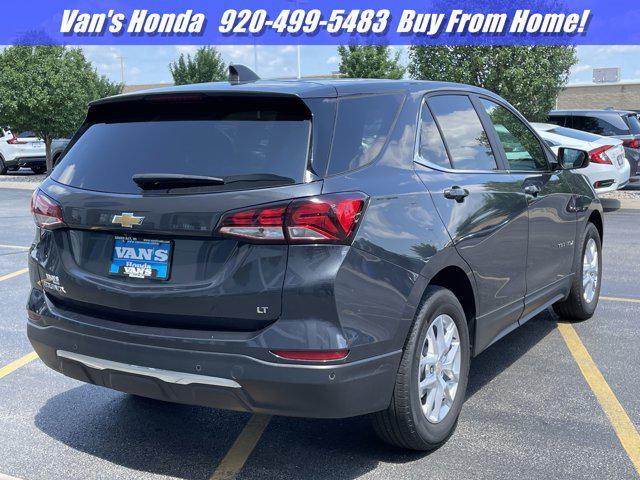 Photo of 2023 Iron Gray Metallic Chevrolet Equinox