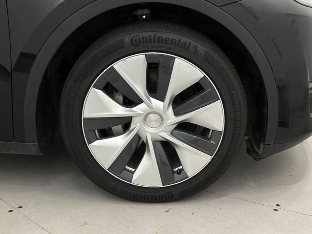 Photo of 2021 Solid Black Tesla Model Y
