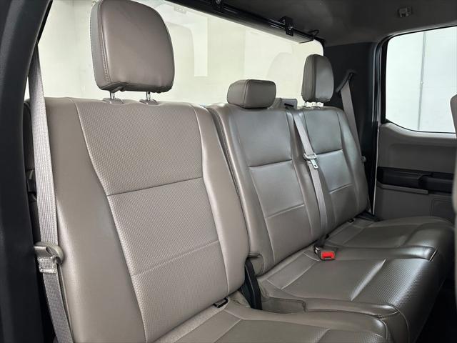 Photo of 2019 Oxford White Ford F-250