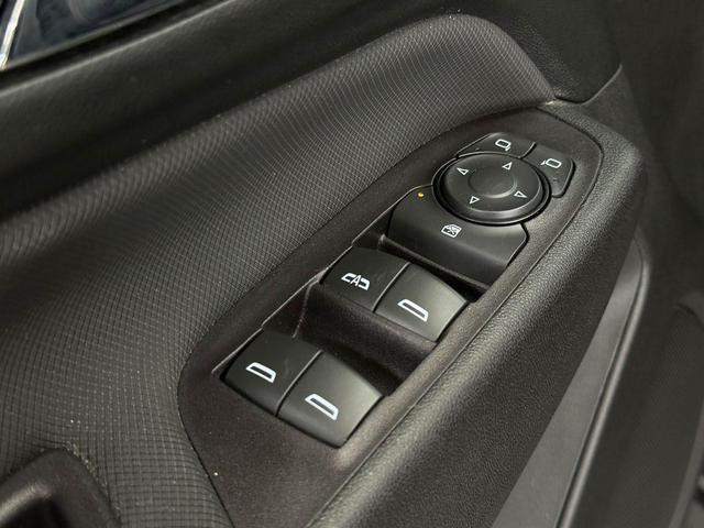 Photo of 2022 Iron Gray Metallic Chevrolet Equinox
