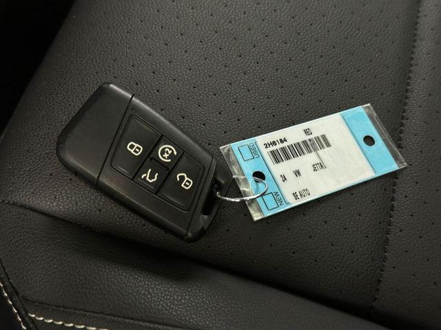 Photo of 2024 Kings Red Metallic Volkswagen Jetta