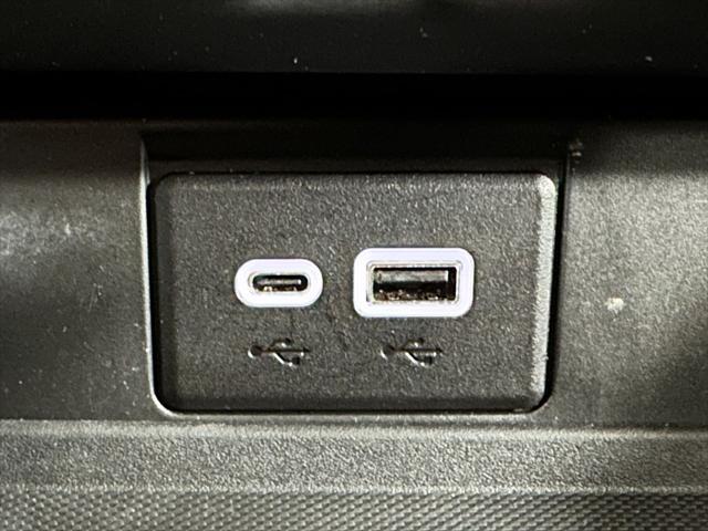 Photo of 2023 Summit White Chevrolet Tahoe