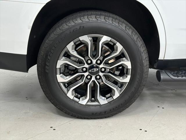 Photo of 2023 Summit White Chevrolet Tahoe