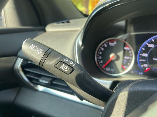 Photo of 2023 Mosaic Black Metallic Chevrolet Traverse