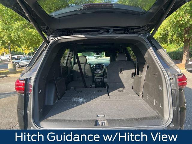 Photo of 2023 Mosaic Black Metallic Chevrolet Traverse