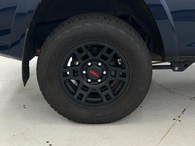 Photo of 2021 Nautical Blue Metallic Toyota 4Runner
