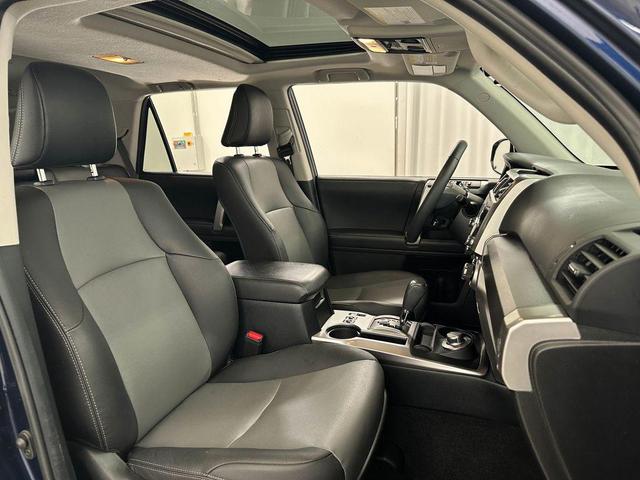 Photo of 2021 Nautical Blue Metallic Toyota 4Runner