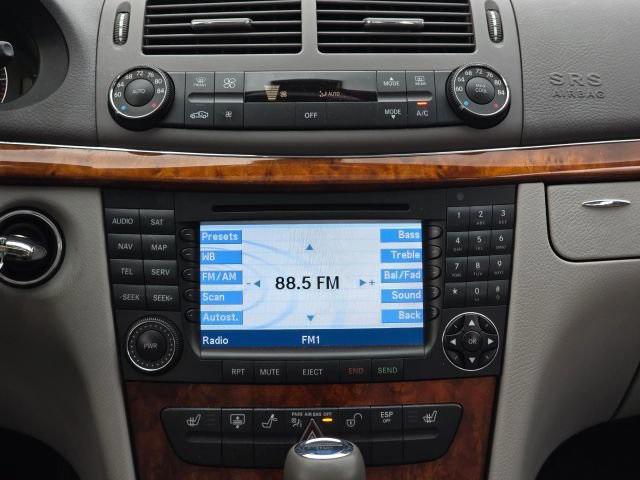Photo of 2007 Silver Mercedes-Benz E-Class