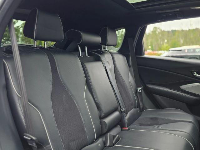 Photo of 2020 Platinum White Pearl Acura RDX