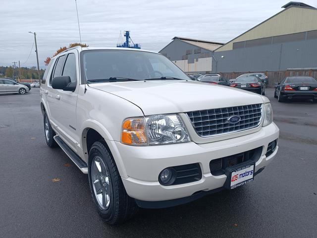 2004 Ford Explorer