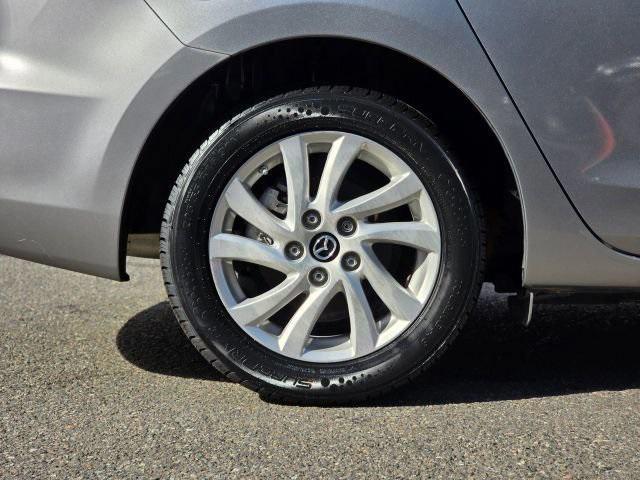 Photo of 2013 Liquid Silver Metallic Mazda Mazda3