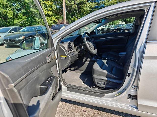 Photo of 2017 Symphony Silver Hyundai ELANTRA