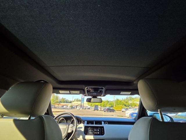 Photo of 2016 Black Land Rover Range Rover Sport