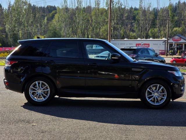 Photo of 2016 Black Land Rover Range Rover Sport